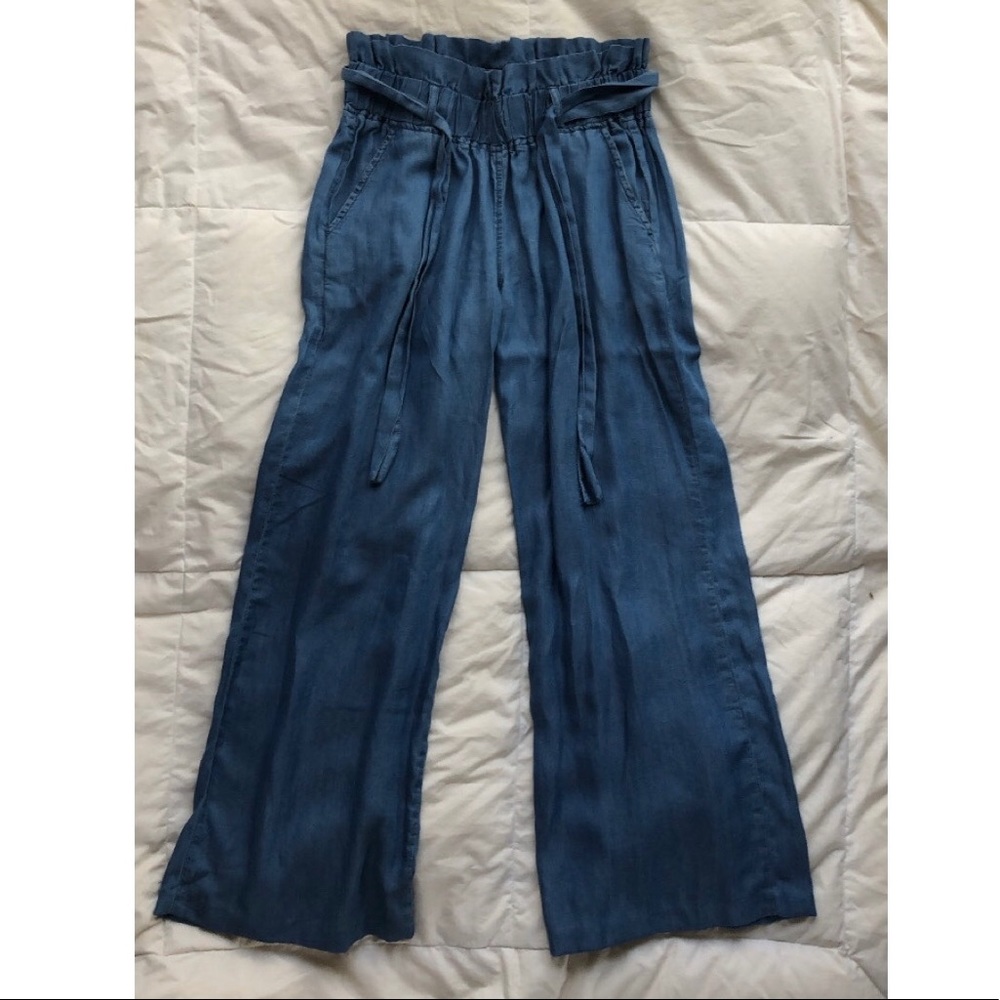 Wide leg pants